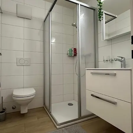 Au Bord Du * 蒙特勒